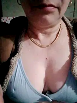 small-house123 online show from 4, 2, 2026