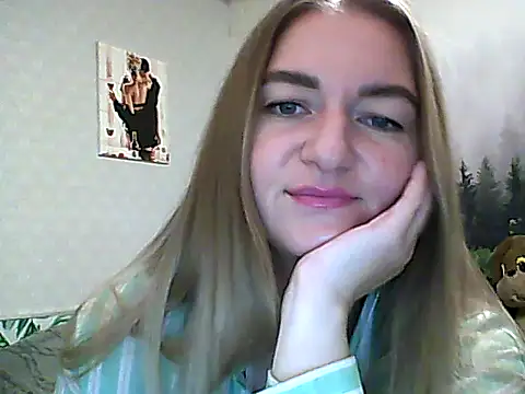 Snapshot of CandyOLimeX chatting on 1, 11, 2025 CandyOLimeX online show from 1, 11, 2025