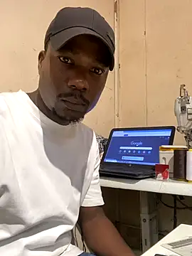 Ndodemnyamaxh online show from 3, 11, 2025