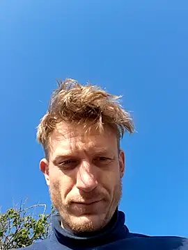 jigglethaypussi online show from 27, 4, 2026