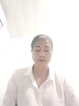 Kiuwi-omao online show from 7, 11, 2025