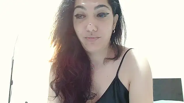 CharmingPearl online show from 5, 11, 2025