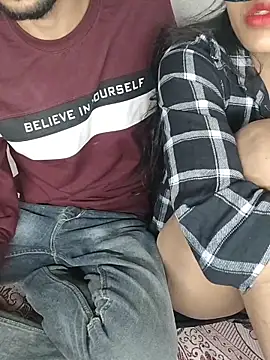 Snapshot of baby_Cpl21 chatting on 17, 11, 2025 baby Cpl21 online show from 17, 11, 2025