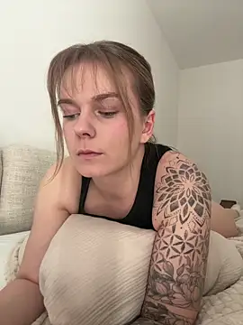 LisaFreierxx online show from 1, 6, 2026