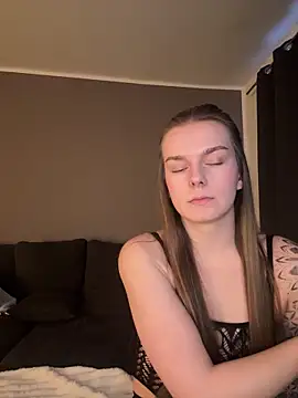 LisaFreierxx online show from 6, 1, 2026