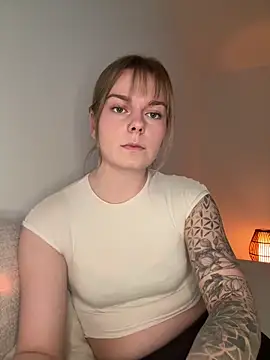 LisaFreierxx online show from 19, 5, 2026