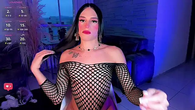 Snapshot of SexyNaza_1 chatting on 22, 5, 2026 SexyNaza 1 online show from 22, 5, 2026