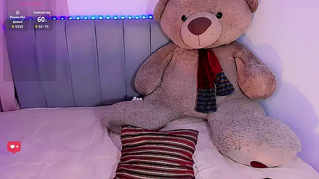 SexyNaza 1 online show from 5, 4, 2026