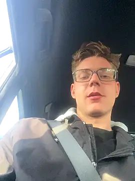 Niesmialyy online show from 1, 11, 2025