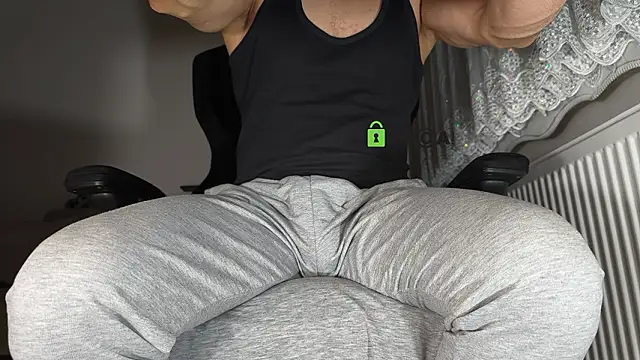 gizemllixxx online show from 25, 3, 2026