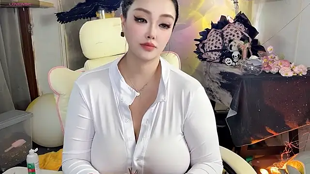 Snapshot of Yahoo-666 chatting on 21, 11, 2025 Yahoo-666 online show from 21, 11, 2025