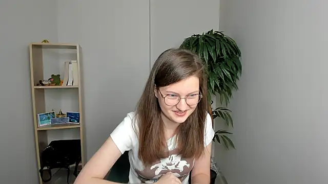 TulaLatigo online show from 3, 11, 2025