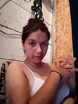 Snapshot of Lusandra1837lusi chatting on 16, 7, 2026 Lusandra1837lusi online show from 16, 7, 2026