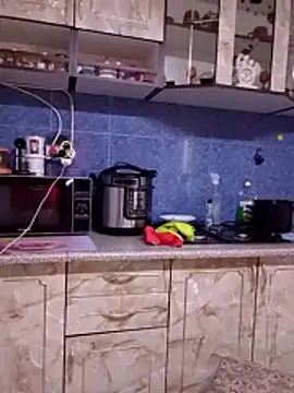 Lusandra1837lusi online show from 15, 4, 2026