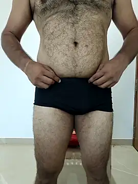 funnyboy 069 online show from 14, 4, 2026