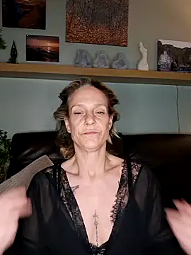 LittleSexyT online show from 10, 11, 2025