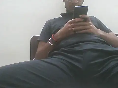 Bull Dick 69 online show from 15, 11, 2025