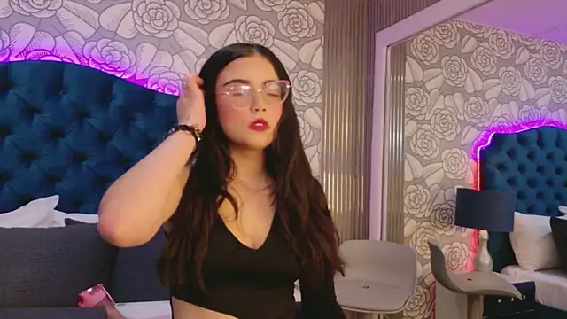 ScarlettPetrova online show from 22, 3, 2026