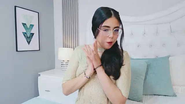 ScarlettPetrova online show from 25, 3, 2026