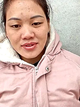 Snapshot of keng-keng chatting on 2, 11, 2025 keng-keng online show from 2, 11, 2025