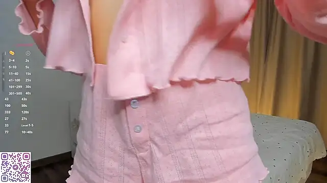 Xo Laura online show from 2, 2, 2026