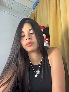 Snapshot of Milleradhara24 chatting on 8, 5, 2026 Milleradhara24 online show from 8, 5, 2026