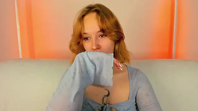 Snapshot of RikkiChoco chatting on 6, 6, 2026 RikkiChoco online show from 6, 6, 2026