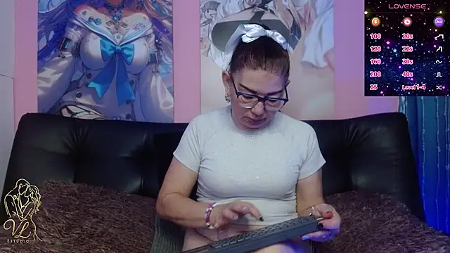 ESTEFANIA 344 online show from 18, 6, 2026