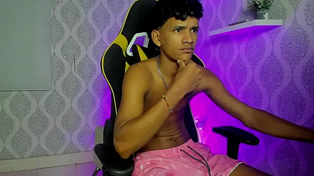 Boy savoy online show from 20, 2, 2026