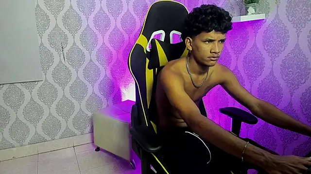 Boy savoy online show from 24, 2, 2026