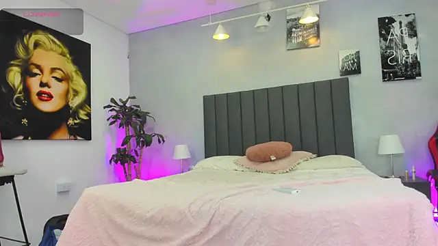 kendra london online show from 26, 5, 2026