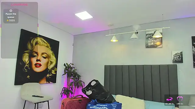 kendra london online show from 11, 4, 2026