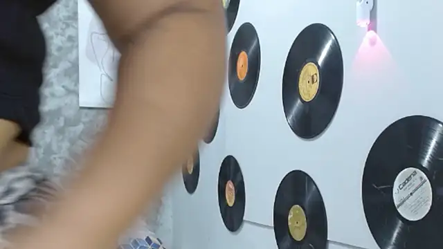 Snapshot of Ambar_foxy chatting on 7, 11, 2025 Ambar foxy online show from 7, 11, 2025