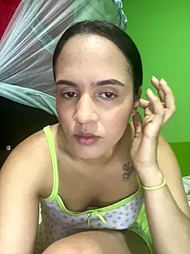 Ivy 08 online show from 22, 12, 2025