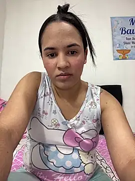 Snapshot of Ivy_08 chatting on 18, 6, 2026 Ivy 08 online show from 18, 6, 2026
