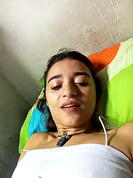 Skarlteth taylor online show from 4, 12, 2025