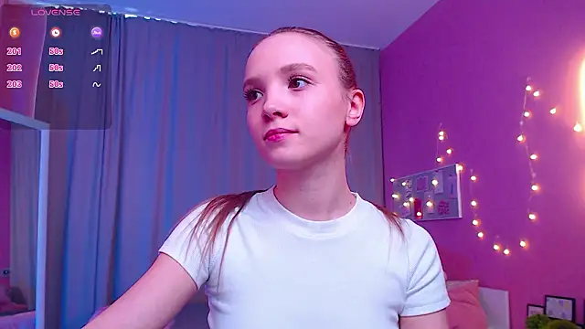 Adria Arjona online show from 6, 3, 2026