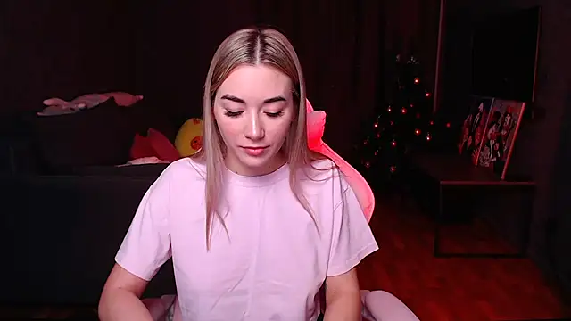 Rosie Mac online show from 17, 12, 2025