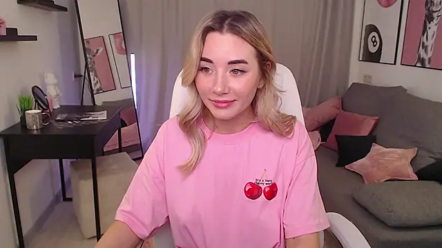 Rosie Mac online show from 13, 11, 2025