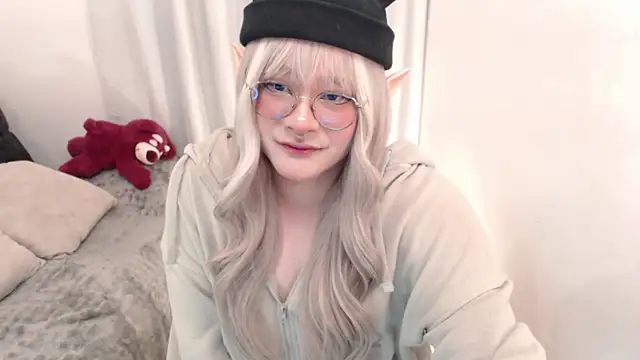 Snapshot of Omorimori chatting on 15, 6, 2026 Omorimori online show from 15, 6, 2026