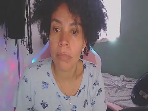 Snapshot of shayna_cute chatting on 26, 7, 2026 shayna cute online show from 26, 7, 2026