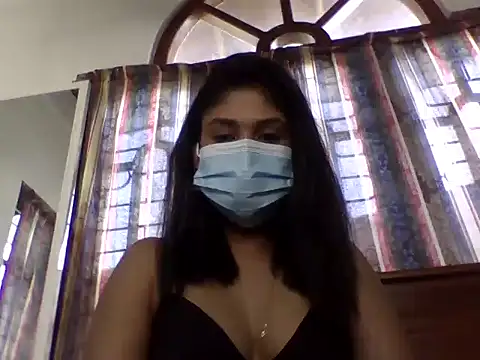 Snapshot of Slcatgirl chatting on 4, 11, 2025 Slcatgirl online show from 4, 11, 2025