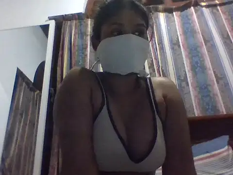 Snapshot of Slcatgirl chatting on 3, 11, 2025 Slcatgirl online show from 3, 11, 2025