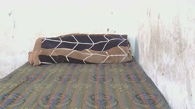 Sneha lovely01 online show from 18, 4, 2026