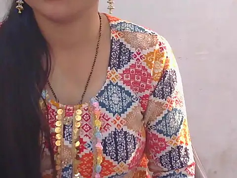 Sneha lovely01 online show from 5, 12, 2025