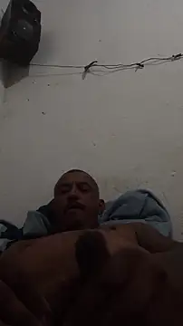 Snapshot of negrocomomisuerte chatting on 14, 11, 2025 negrocomomisuerte online show from 14, 11, 2025