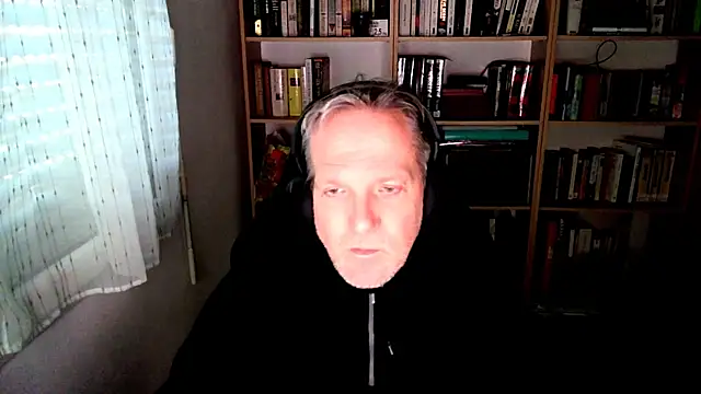 Snapshot of ChocolatMilka44 chatting on 2, 11, 2025 ChocolatMilka44 online show from 2, 11, 2025