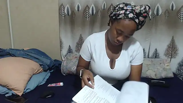 SexyLipss  online show from 29, 5, 2026