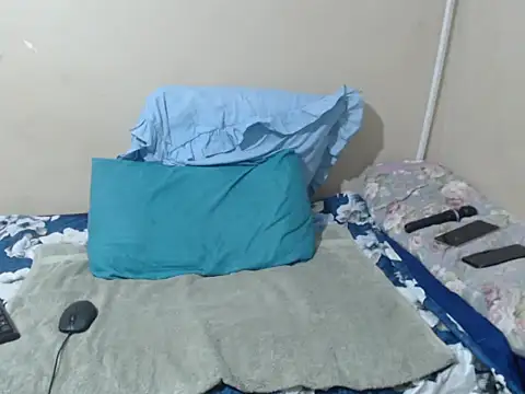 SexyLipss  online show from 21, 4, 2026