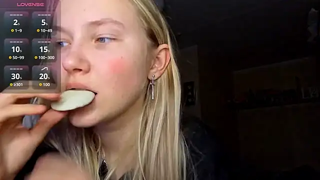 KarinRobertson online show from 16, 2, 2026